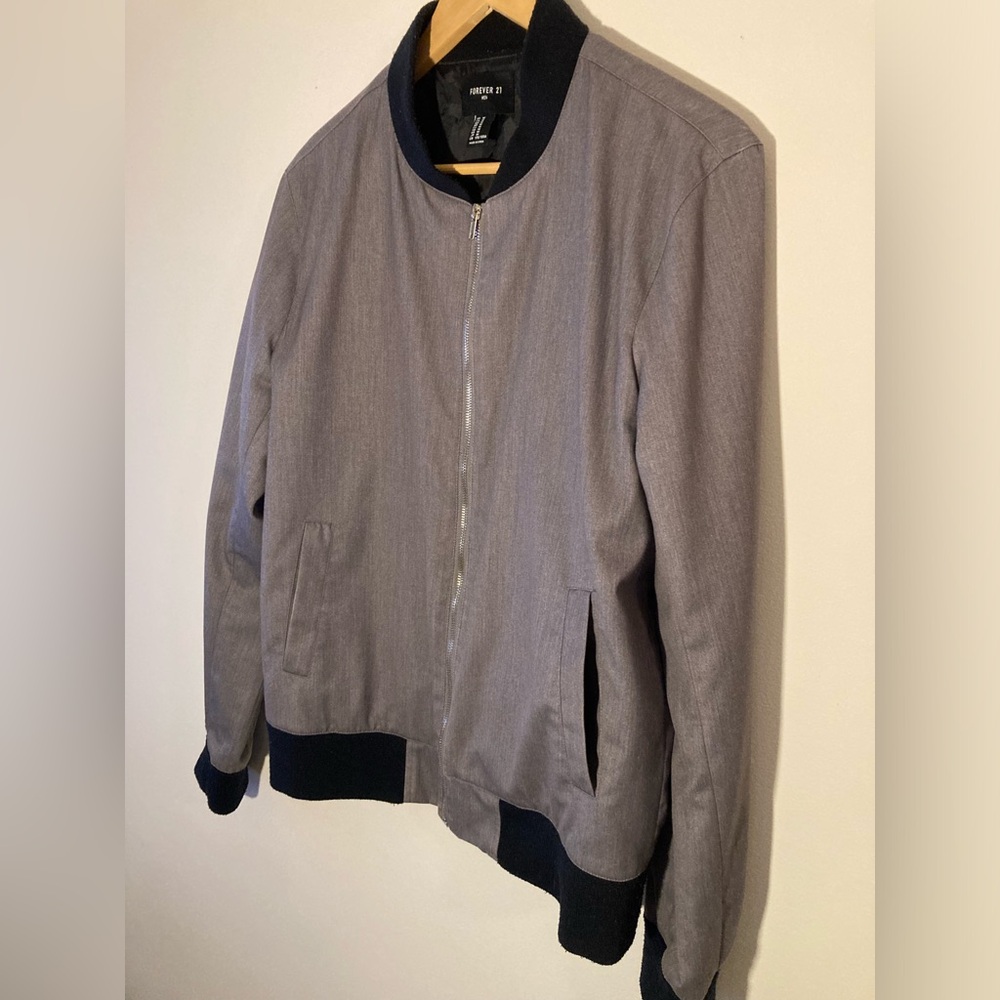 Men’s Gray Forever 21 Zip-up Jacket - Picture 4 of 8